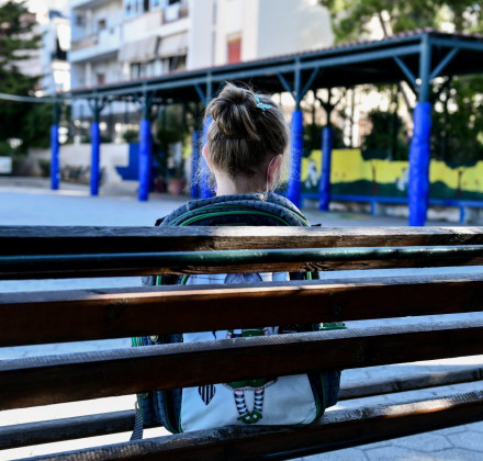 Εισέβαλαν σε σχολείο στο Ίλιον και έγραψαν συνθήματα της Χρυσής Αυγής - Τι βρέθηκε στην κατοχή τους Εισέβαλαν σε σχολείο στο Ίλιον και έγραψαν συνθήματα της Χρυσής Αυγής - Τι βρέθηκε στην κατοχή τους