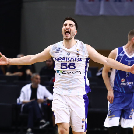 Ο Ηρακλής πήρε τον επικό ημιτελικό επί του Ερμή και απέχει μια νίκη από την Α1