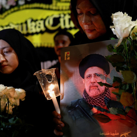 Συνεπιβάτης του Ραϊσί έμεινε ζωντανός για μία ώρα - Τι εξετάζει η Τεχεράνη