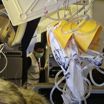 Βίντεο σοκ: Τρόμος στην καμπίνα του Boeing από τις αναταράξεις - Ένας νεκρός