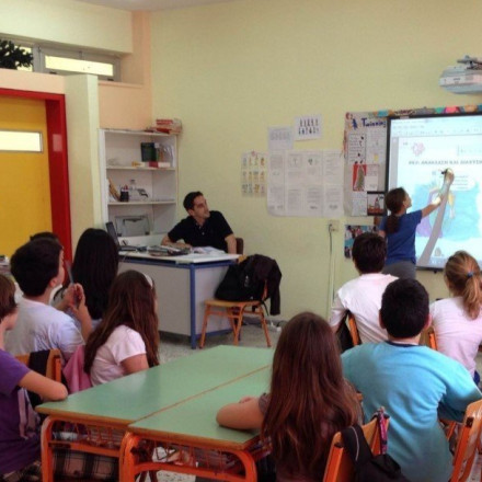 Έτσι θα είναι το Ψηφιακό Σχολείο: Πώς θα γίνονται τα μαθήματα-Ο ρόλος των γονέων