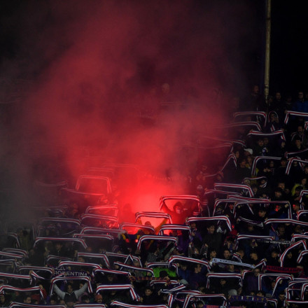 Η UEFA ακύρωσε 600 εισιτήρια οπαδών του Ολυμπιακού: Οι 300 θα δουν τον τελικό