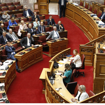 Μητσοτάκης σε Κασσελάκη: Τι θα πεις για Χαμάς; Ό,τι είναι ντεμέκ τρομοκράτες;