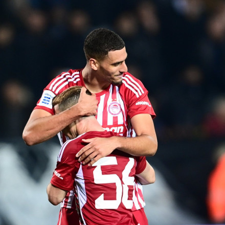 Οι Πορτογάλοι του Ολυμπιακού το έριξαν στον χορό μετά το Conference League