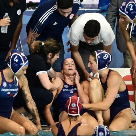 «Καρδιοχτύπησαν» στον Πειραιά με τον τραυματισμό της Γιαννοπούλου
