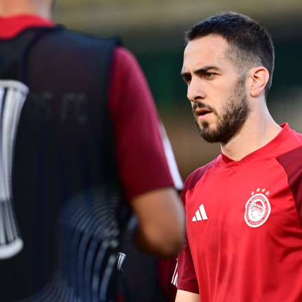 Φορτούνης: «Tα πάντα για μένα ο Ολυμπιακός, ευλογημένος που τα έχω ζήσει όλα»