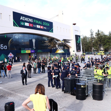 Conference League: Προσήχθη 48χρονος έξω από το γήπεδο – Είχε μαζί του μαχαίρι