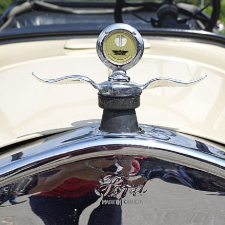 Πώς το εμβληματικό Model T της Ford έφερε την επανάσταση στα αυτοκίνητα