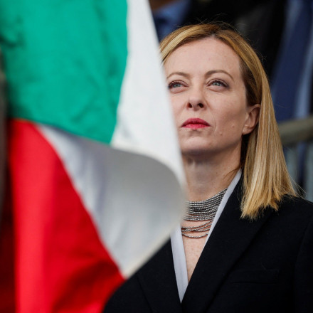 Η Μελόνι θέλει να ενώσει την ευρωπαϊκή ακροδεξιά και ρίχνει γέφυρες στη Λεπέν Η Μελόνι θέλει να ενώσει την ευρωπαϊκή ακροδεξιά και ρίχνει γέφυρες στη Λεπέν