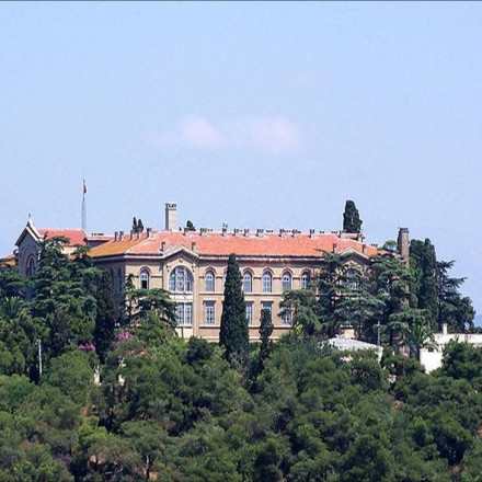 Θεολογική σχολή Χάλκης: «Είναι σωστό να επαναλειτουργήσει» επιμένει ο Τούρκος υπουργός Παιδείας