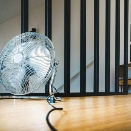 Δροσερό σπίτι, χωρίς να «καεί» η τσέπη μας- Ενεργειακός επιθεωρητής συμβουλεύει