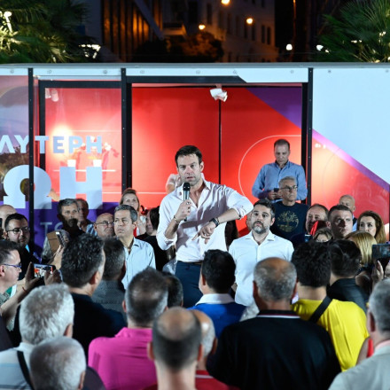 Κασσελάκης από Λαμία: «Είναι καιρός ένα αουτσάιντερ να αλλάξει τη χώρα»