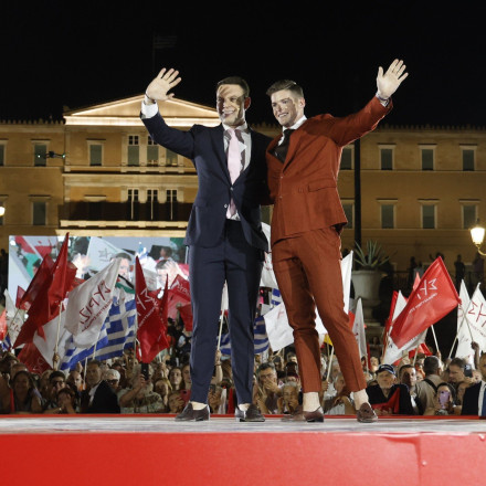 ΝΔ-ΠΑΣΟΚ για το διαμέρισμα Κασσελάκη: Λέει ψέματα πιο γρήγορα από ό,τι αναπνέει