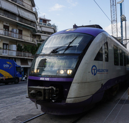 Επαναλειτουργεί ο Προαστιακός στη γραμμή Πάτρα-Κάτω Αχαΐα - Τα δρομολόγια Επαναλειτουργεί ο Προαστιακός στη γραμμή Πάτρα-Κάτω Αχαΐα - Τα δρομολόγια