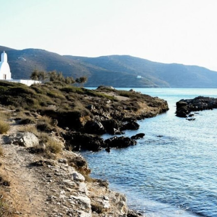 Αμοργός: Αγωνία για τον Αμερικανό που αγνοείται - Ψάχνουν το στίγμα των κινητών