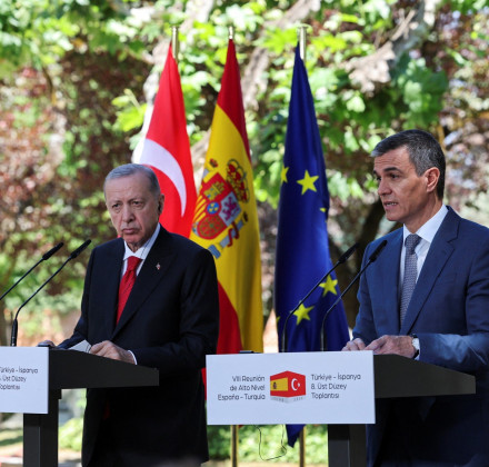 Επεισόδιο Ερντογάν με Ισπανό δημοσιογράφο για Καβαλά και Ντεμιρτάς Επεισόδιο Ερντογάν με Ισπανό δημοσιογράφο για Καβαλά και Ντεμιρτάς