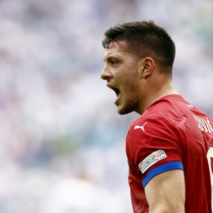 Ο Γιόβιτς έδωσε το... φιλί της ζωής στη Σερβία, 1-1 με τη Σλοβενία[vid]