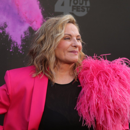 Κιμ Κατράλ: Η Σαμάνθα του Sex and the City απολαμβάνει τις ομορφιές της Αθήνας