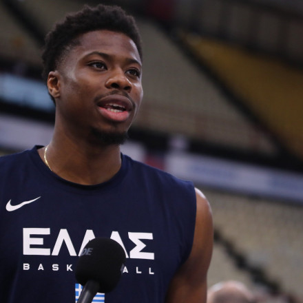 Ο Κώστας Αντετοκούνμπο «αντέδρασε» για την ελληνοποίηση του Μουσταφά Φαλ