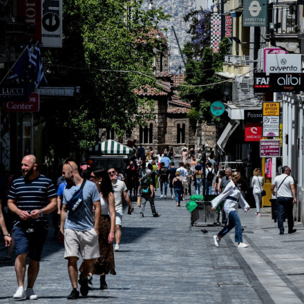 Στα… πάνω της η ελληνική οικονομία: Το «αγκάθι» και το σχέδιο της κυβέρνησης