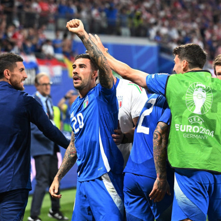 Ο «χρυσός» σκόρερ της Ιταλίας, Τζακάνι, είχε εμπλακεί σε... ερωτικό τρίγωνο με τον Τζανιόλο