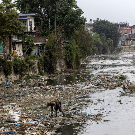 Νεπάλ: Τουλάχιστον 20 νεκροί από πλημμύρες και κεραυνούς