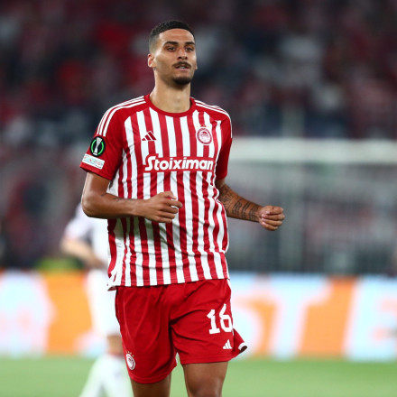 Επιμένει ο Ολυμπιακός για τον Νταβίντ Κάρμο με... δεύτερη πρόταση