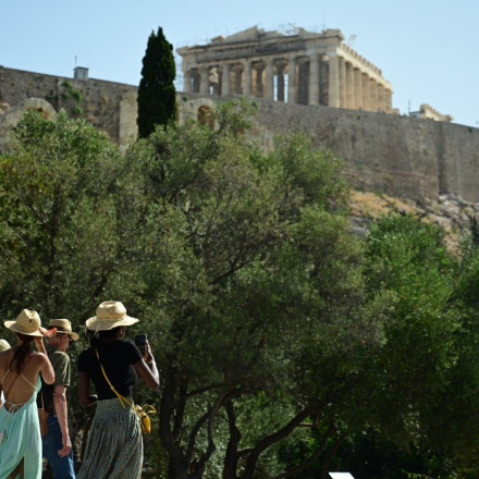 EATA: Έλεγχος από ορκωτούς λογιστές με εντολή Χάρη Δούκα