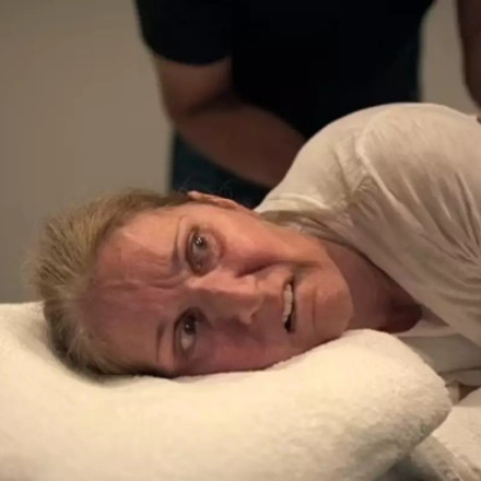 Σελίν Ντιόν: Παγκόσμια συγκίνηση για το βίντεο που την δείχνει να υποφέρει από κρίση