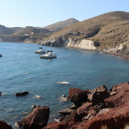 Πόσο κινδυνεύει το Αιγαίο από ένα τσουνάμι, ένα σεισμό ή μια έκρηξη ηφαιστείου; - Ειδικός απαντά