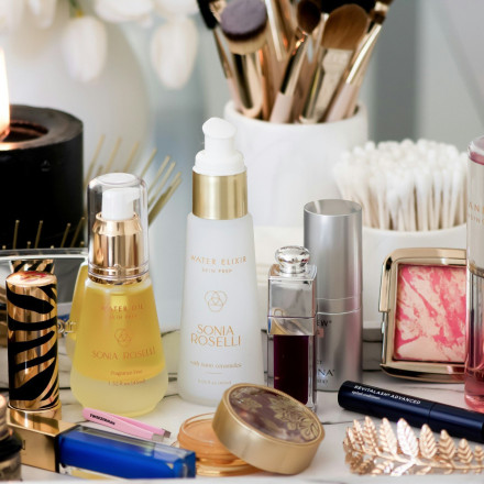 Έρευνα: Πασίγνωστα καλλυντικά στη «μαύρη» λίστα επιστημόνων - Γιατί εκπέμπουν «SOS»