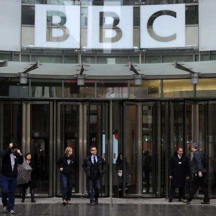 Το BBC προανήγγειλε 500 νέες περικοπές θέσεων εργασίας