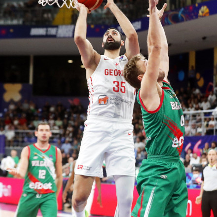 Η Γεωργία πήγε να βάλει αυτοκαλάθι για έναν... απίστευτο λόγο [vid]