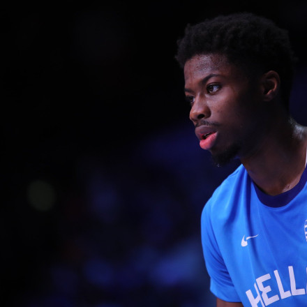 Άσχημα τα νέα με Κώστα Αντετοκούνμπο - Μείον ένας σέντερ για την Εθνική ομάδα