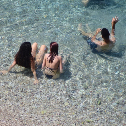 Καιρός για παραλία: Κυριακή με 40άρια και ελαφριά μελτέμια