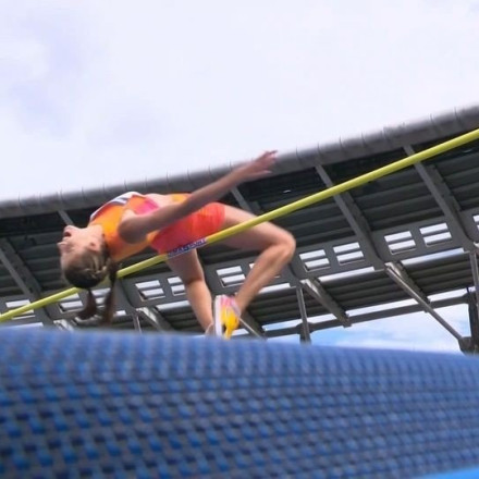 Μυθική Μάχουτσικ «έσπασε» το παγκόσμιο ρεκόρ στο άλμα εις ύψος από το 1987 [vid]