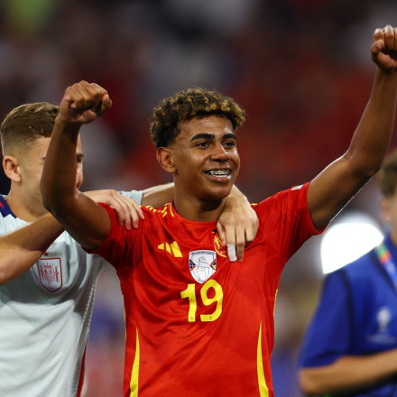 Πού και πότε θα δείτε τους τελικούς EURO και Copa America [vid]