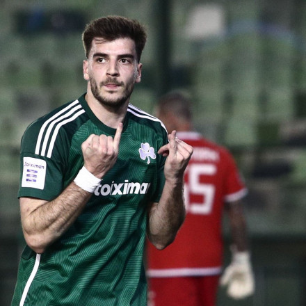 Δεν τα παρατάει η Σπόρτινγκ σύμφωνα με την A Bola - «Χτυπάει» ξανά για Ιωαννίδη