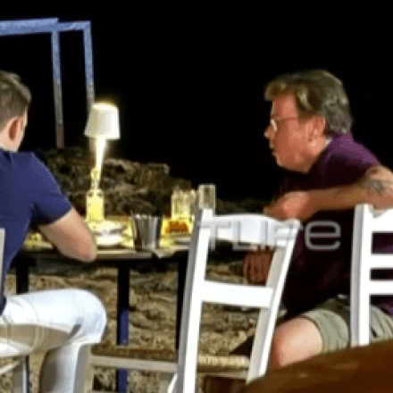 Κασσελάκης - Παπανώτας: Συμφιλίωση σε μεζεδοπωλείο στη Λούτσα