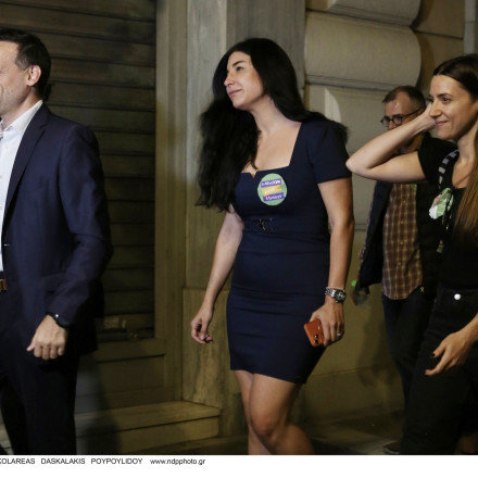 Αναβολές τέλος: O Xάρης Δούκας παντρεύεται τον Σεπτέμβριο με κουμπάρους τους 11 αντιδημάρχους