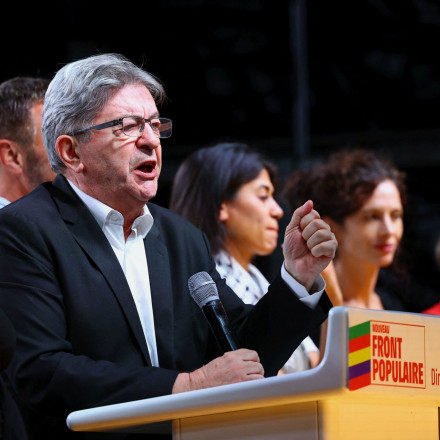 Γαλλία: «Εμφύλιος» στην Αριστερά - Δεν καταλήγει σε κοινή πρόταση για πρωθυπουργό