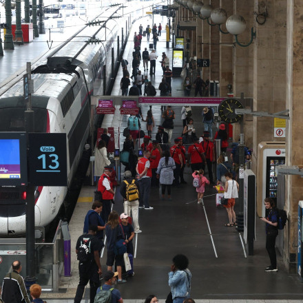 Γαλλία: Παρέλυσαν τα τρένα λίγο πριν την έναρξη των Ολυμπιακών - Βανδαλισμοί στο δίκτυο