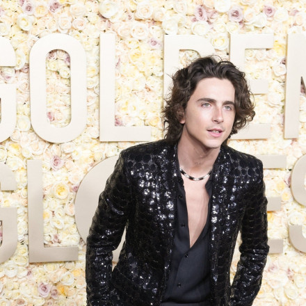 Εντυπωσιακό το τρέιλερ της ταινίας στην οποία ο Τίμοθι Σαλαμέ υποδύεται τον Μπομπ Ντίλαν