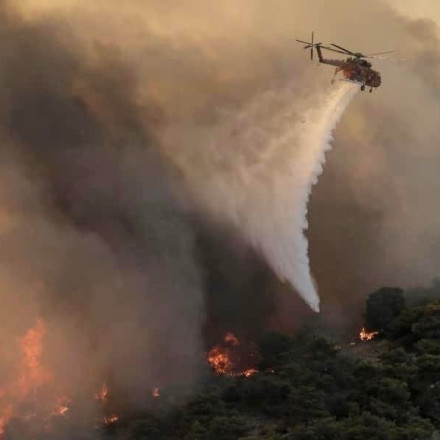 Δράμα: Για πέμπτη ημέρα μαίνεται η φωτιά στο Φαλακρό