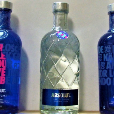 Absolut: Διακόπτει την εξαγωγή vodka στη Ρωσία