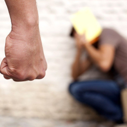 Έσπασαν την μύτη μαθητή - Νέες καταγγελίες για άγριο bullying [vid]