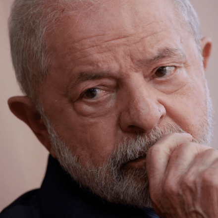 Πρόεδρος Λούλα: Ζητά μεσολάβηση Εμιράτων - Κίνας για τερματισμό του πολέμου στην Ουκρανία