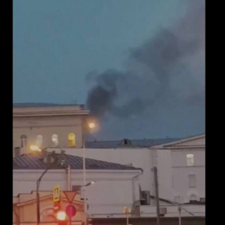 Μόσχα: Φωτιά σε κτήριο του υπουργείου Άμυνας της Ρωσίας [vids]