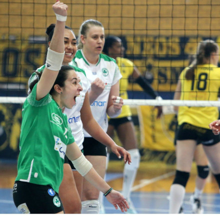 Βόλεϊ γυναικών: Στους τελικούς με νέο break ο Παναθηναϊκός 3-1 σετ την ΑΕΚ