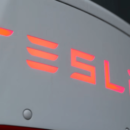 Tesla: Κατασκευάζει megafactory στη Σαγκάη